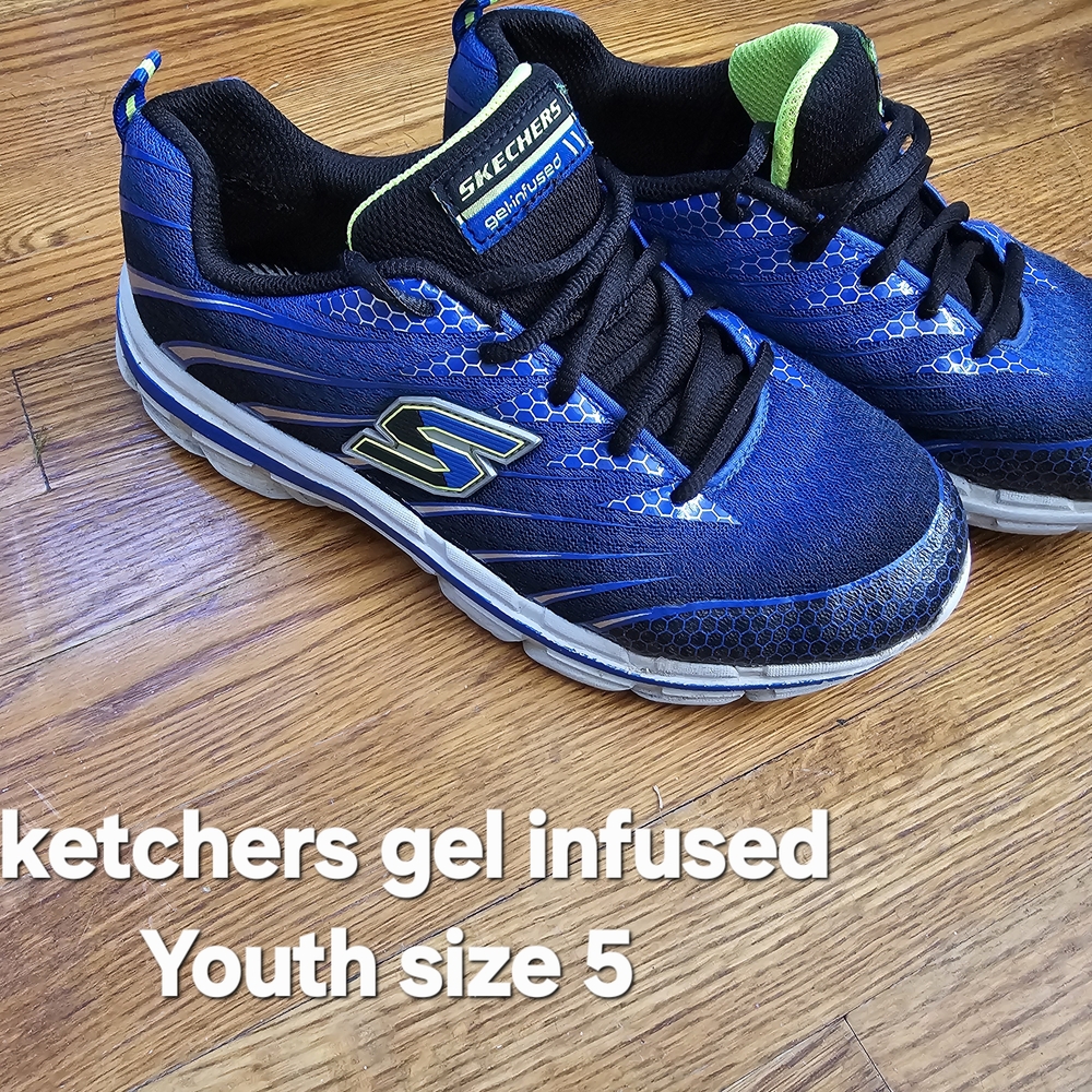 Skechers Kids Blue Athletic Shoes